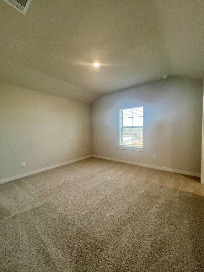 Building Photo - 14426 Daphne Bnd