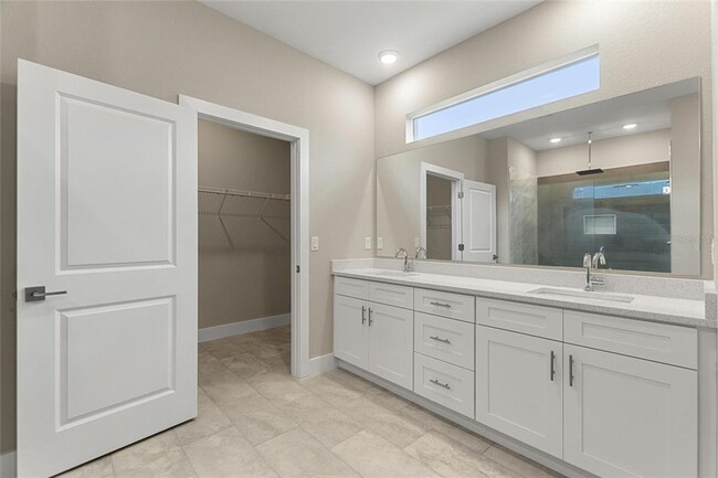 Building Photo - 3093 Spice Ln