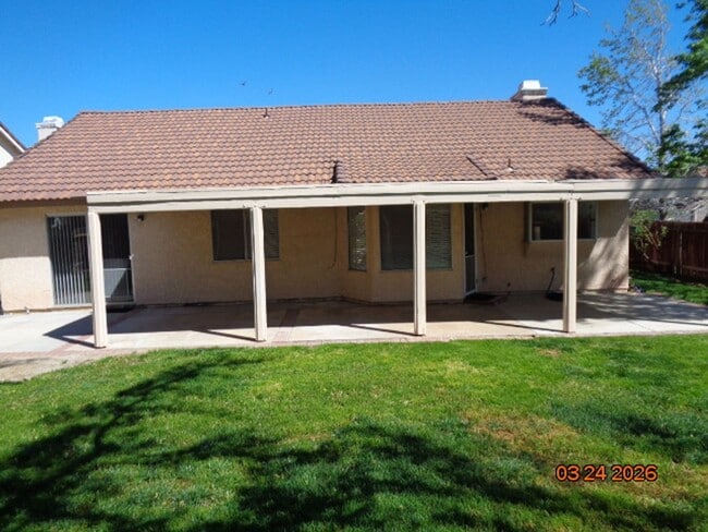 Building Photo - Rancho Vista 1 Story Offering 1428 sq. ft.