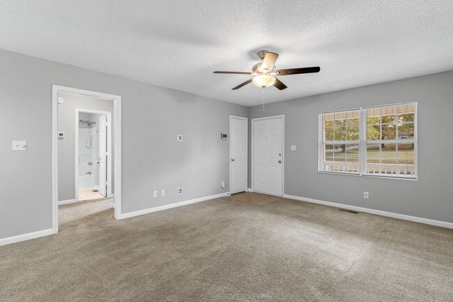 Building Photo - SW - Like New Home! Newer SS Appliances & Cabinets, Ceiling Fans, Blinds, Front Porch and Deck. M...