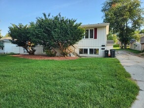 Building Photo - 1022 Higby Dr