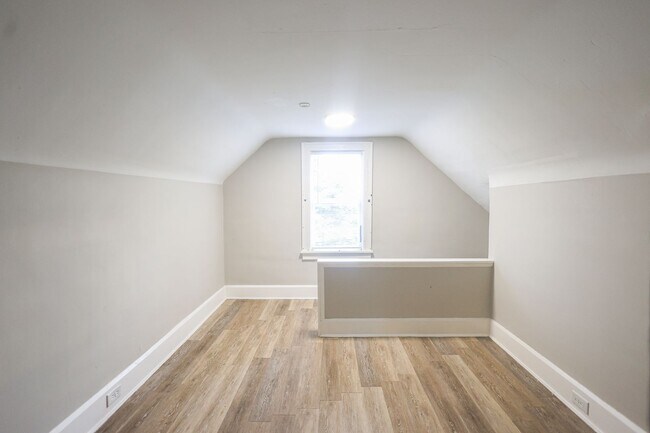 Building Photo - 13205 Horner Ave