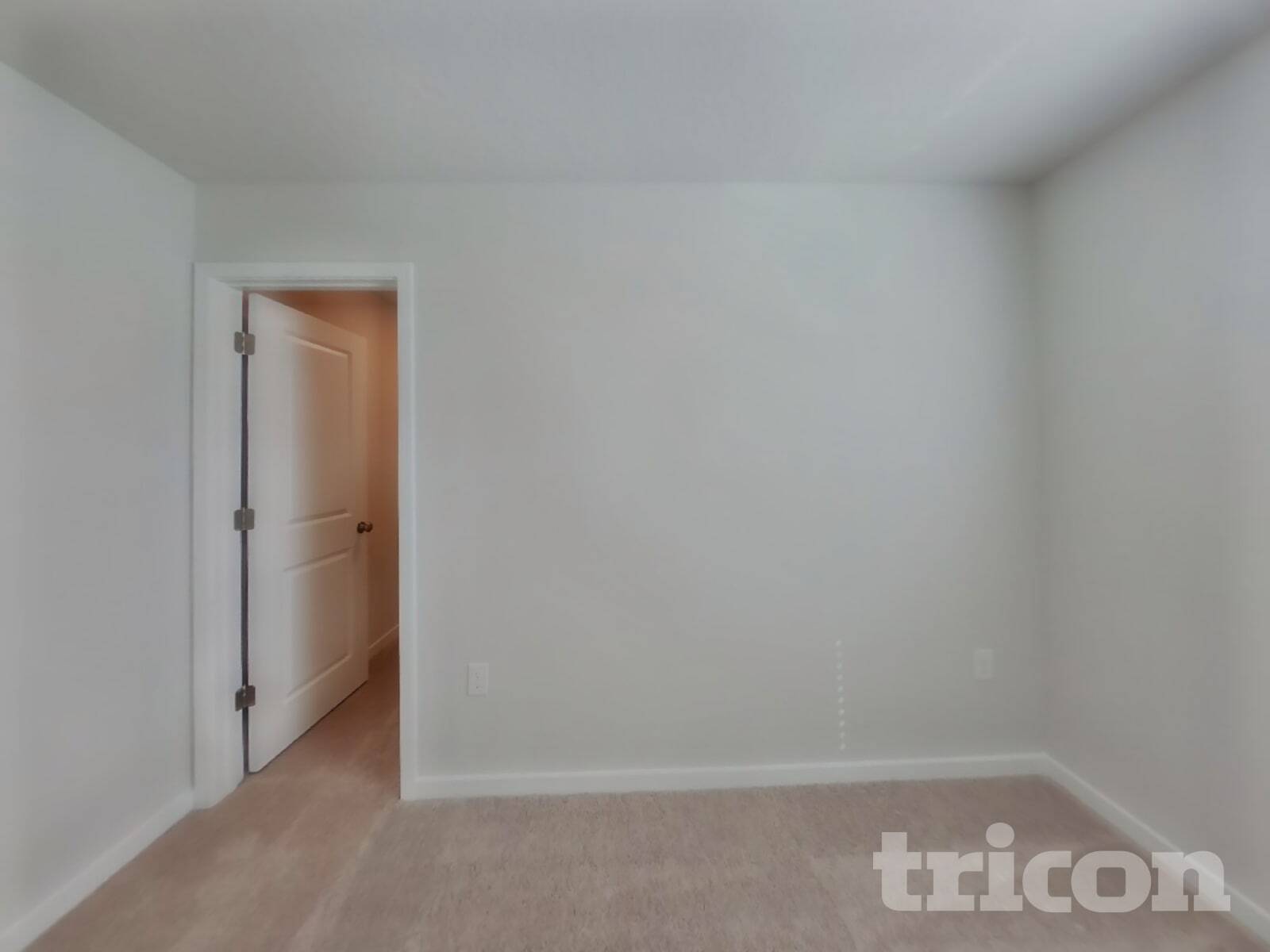 Building Photo - 14918 Macadamia Ln