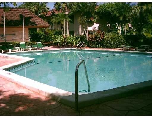 POOL - 9400 SW 77th Ave