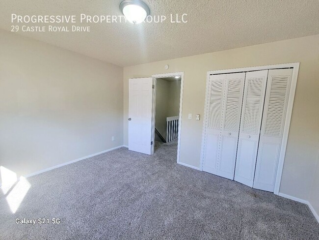 Building Photo - Charming 2-Bedroom Townhome in Pueblo!