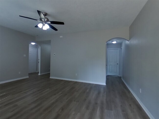 Building Photo - 224 Kellyn Ct
