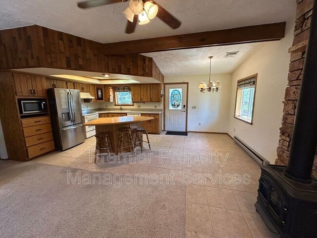Building Photo - 3406 Quinella Dr