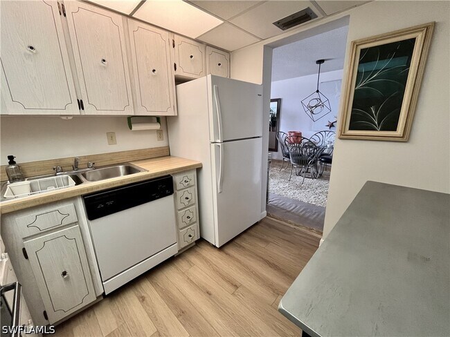 Building Photo - 3460 N Key Dr