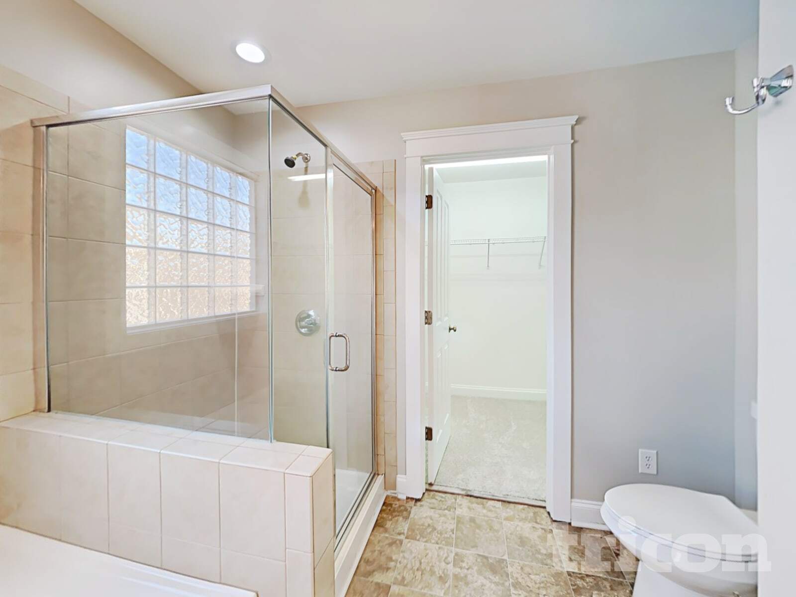 Building Photo - 150 E Morehouse Ave