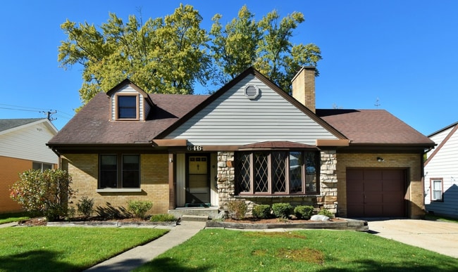 Building Photo - 646 N Kaspar Ave