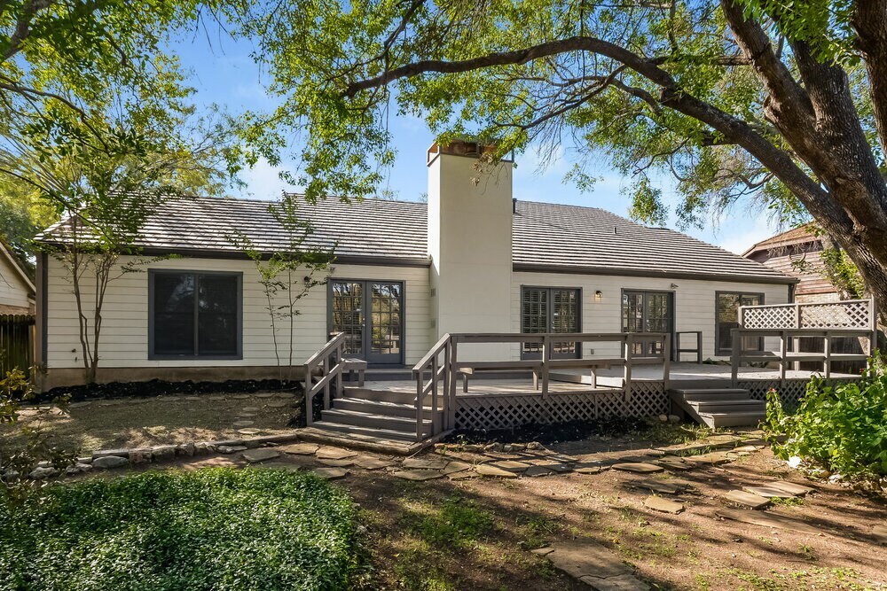 Building Photo - 13810 Hunters Hawk