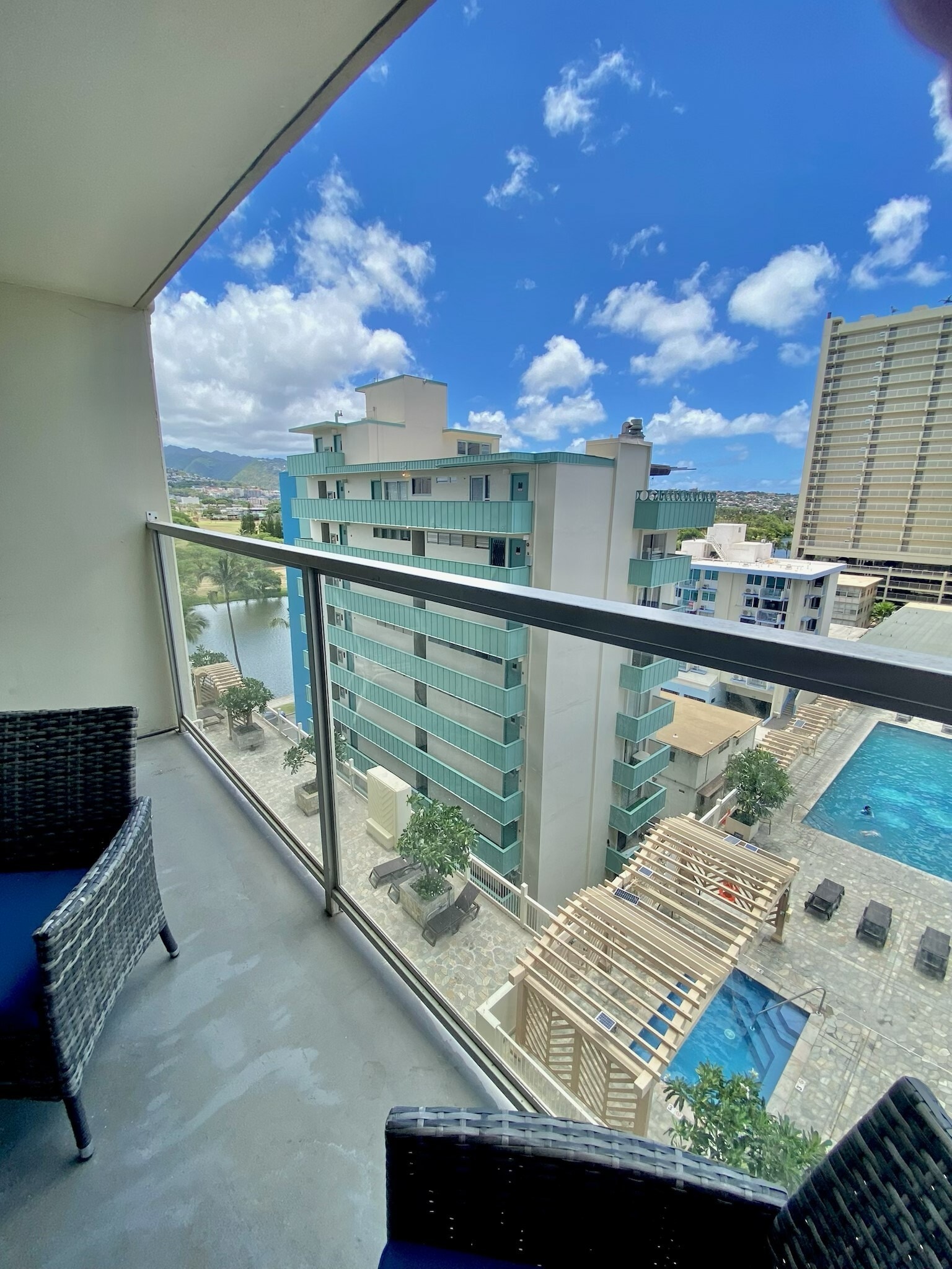 studio #1015 Views - 445 Seaside Ave