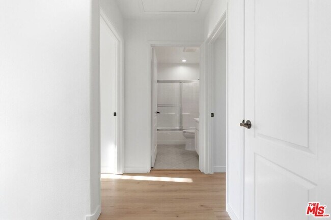Building Photo - 20140 Pienza Ln