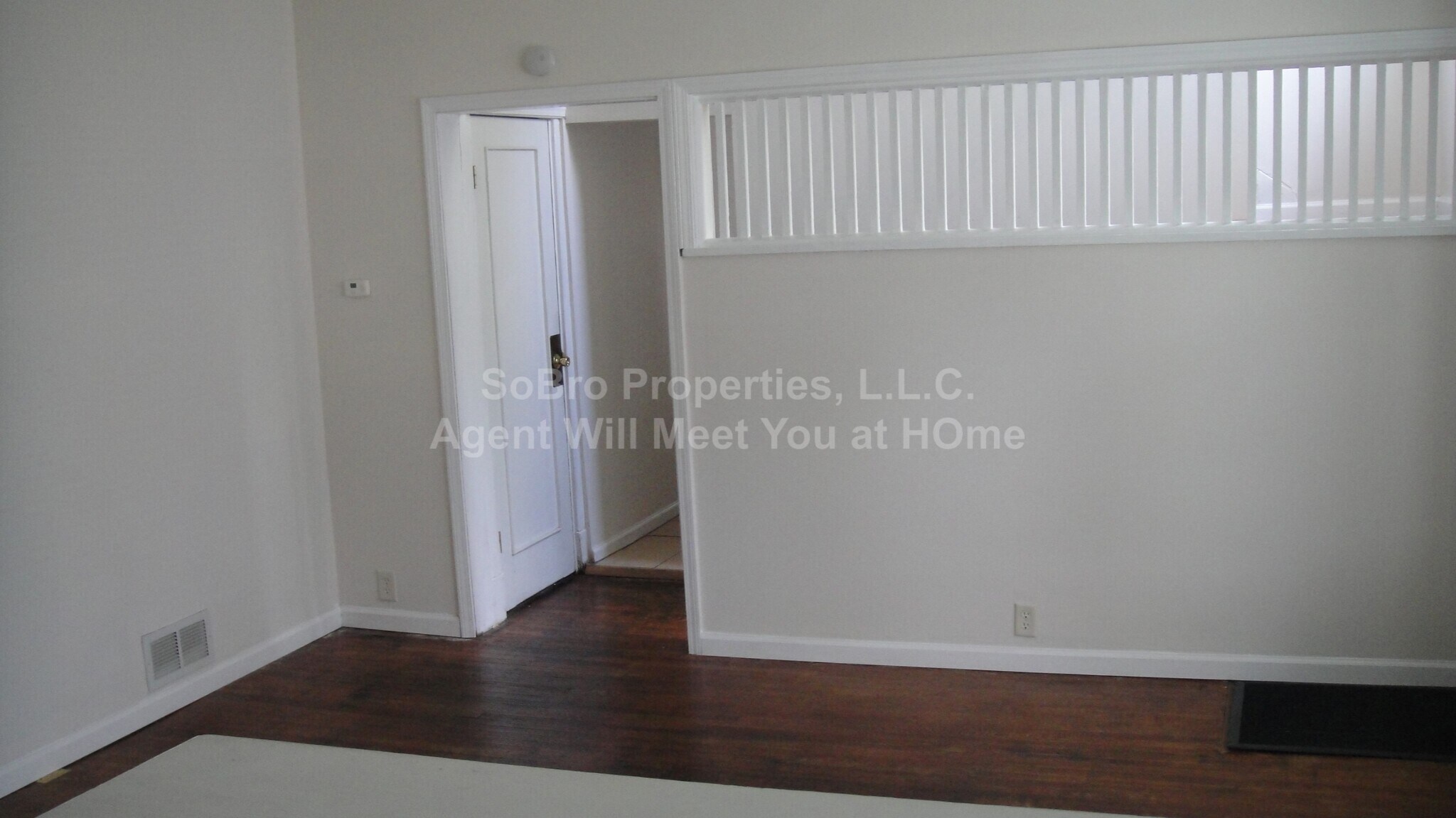 Building Photo - 4054 North Park Avenue