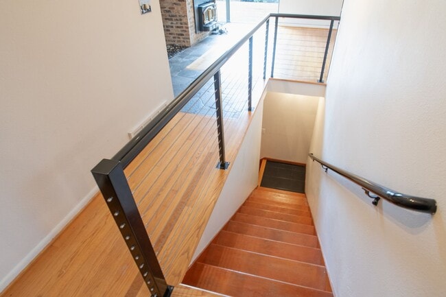 Building Photo - Magnolia 4 bedroom, 3 bathroom