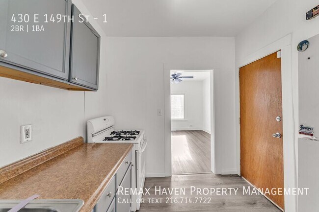 Building Photo - 430 E 149th St