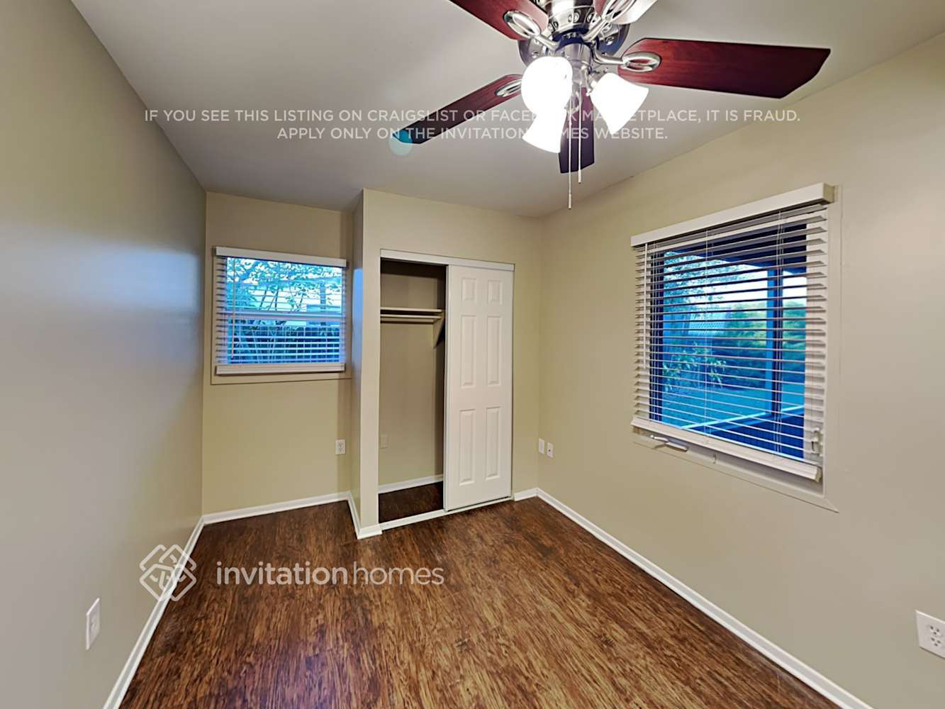 Building Photo - 3913 Mesa Ave