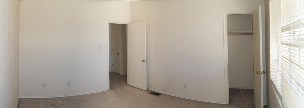 Building Photo - 4504 Alan Kent Dr
