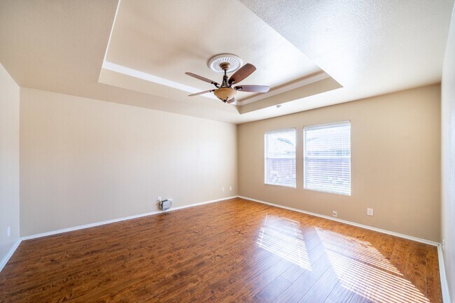 Building Photo - 8438 Silver Willow