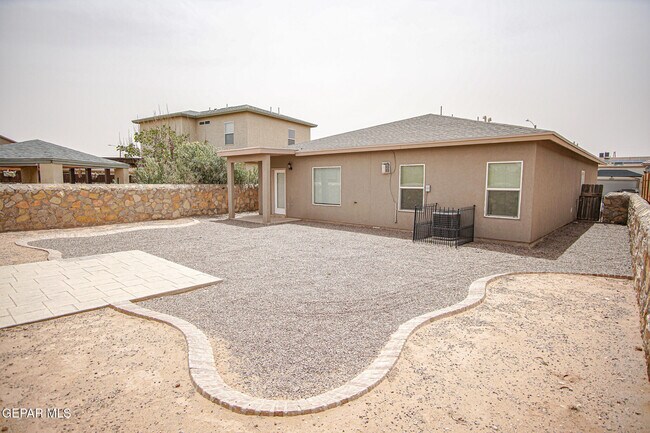 Building Photo - 6977 Jericho Tree Dr