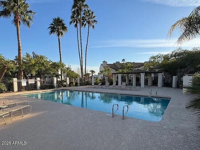 Building Photo - 4114 E Union Hills Dr