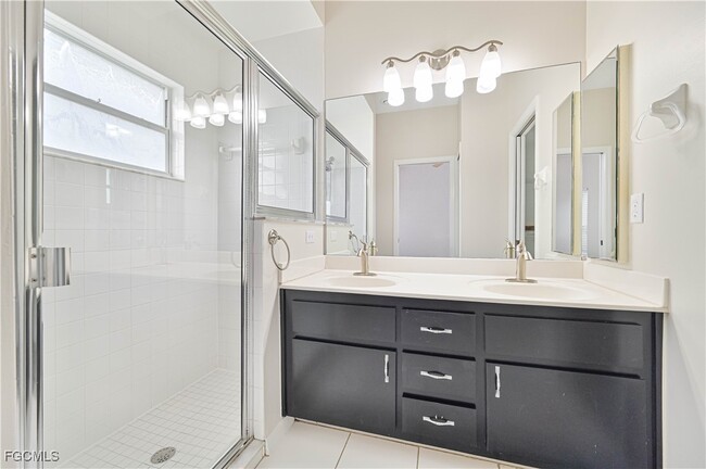 Building Photo - 10740 Bahia Terrado Cir