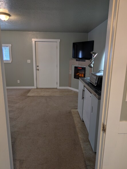 view of livingroom from bathroom - 8211 Florida Dr