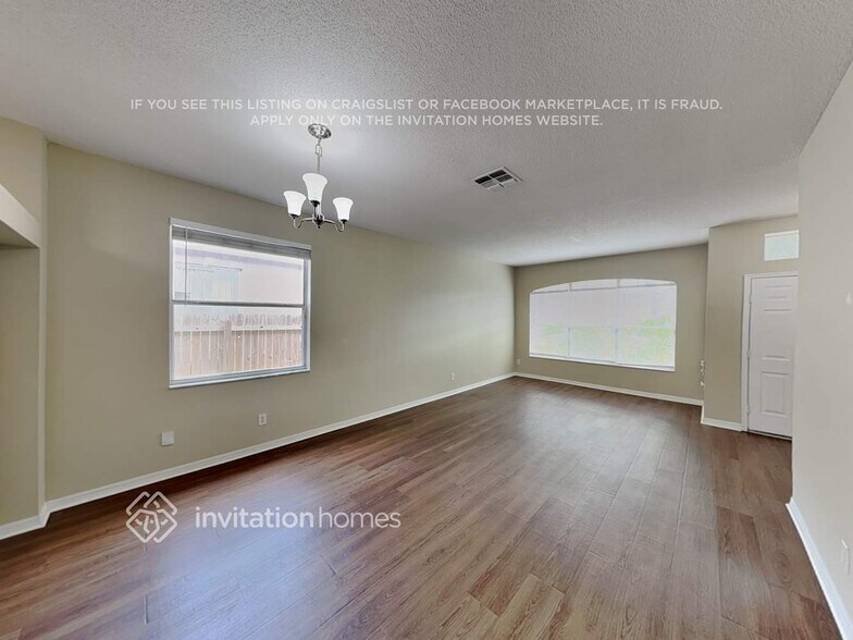 Building Photo - 13606 Hawkeye Dr