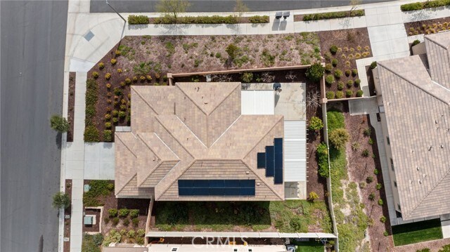 Building Photo - 39601 Lupine Dr