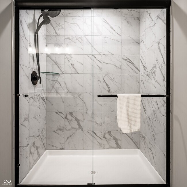 Building Photo - 17491 Fetzer Ct