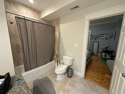 Building Photo - 27 Essex St