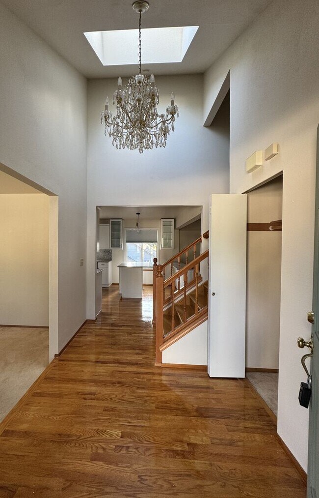 Building Photo - HEART OF SILVERDALE - 4BED 3 BATH HOME