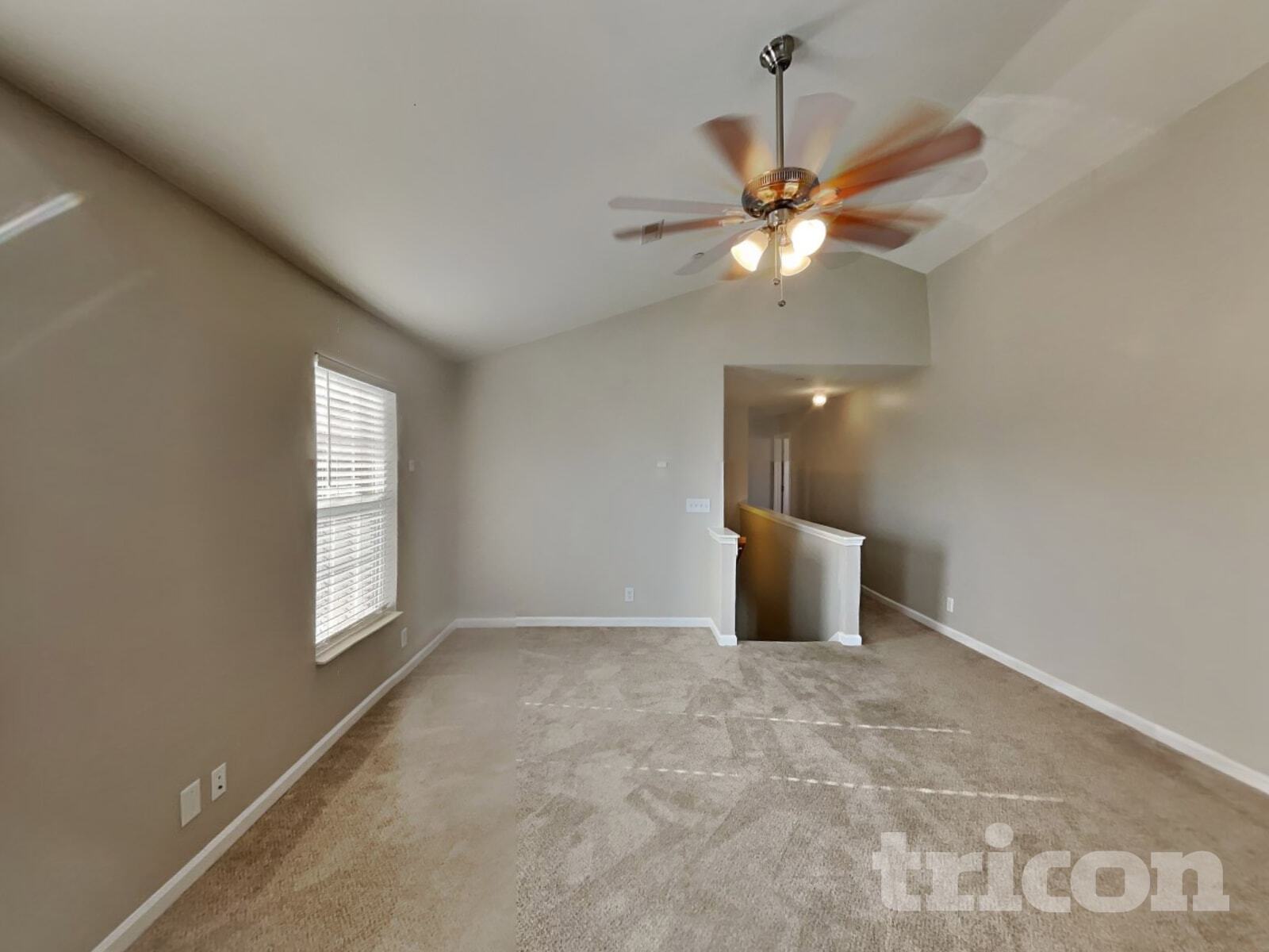 Building Photo - 1307 Creekside Dr