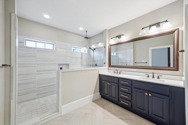 Building Photo - 5739 Concha Ln