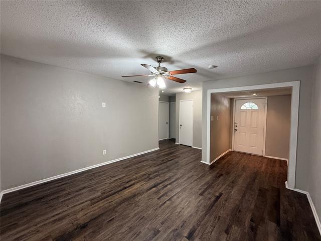 Building Photo - 10023 Muskogee Dr