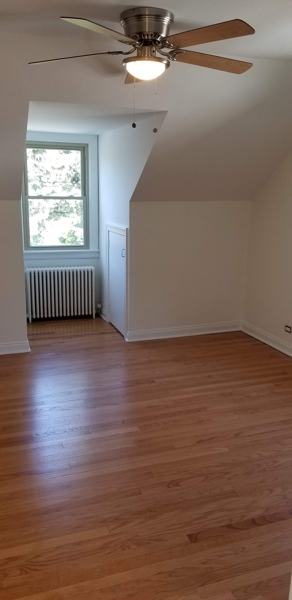 Unit 2 - 679 Park Ave W