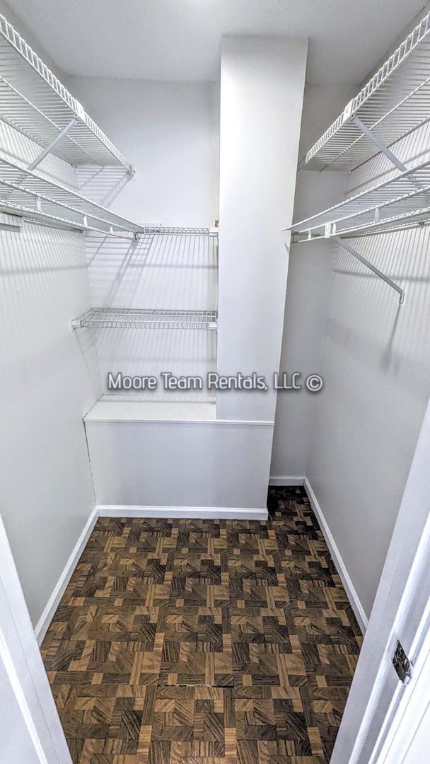 Building Photo - 471 Britton Creek Dr