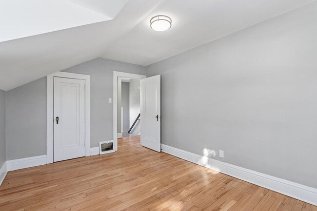 Building Photo - 5315 73rd St