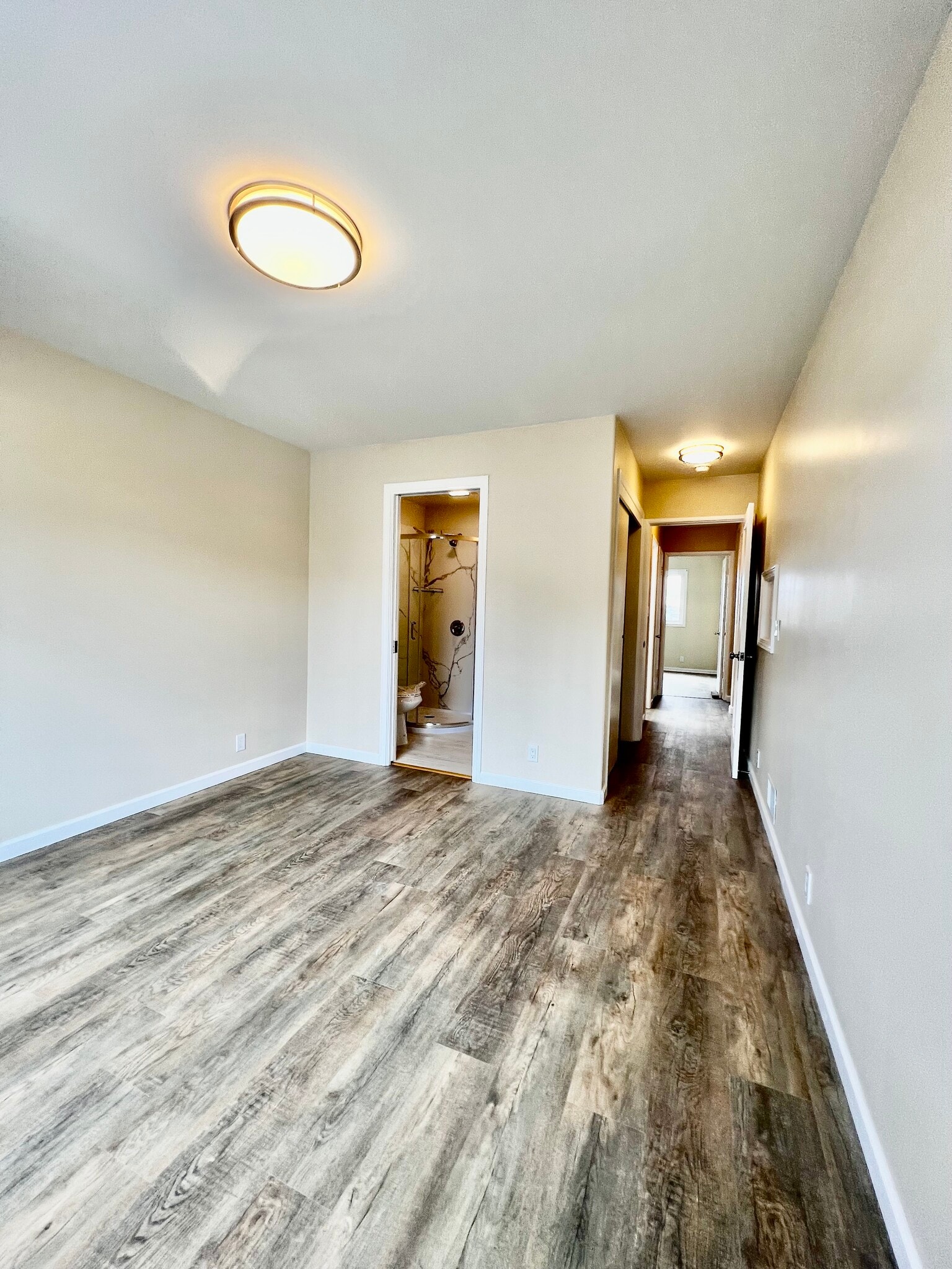 Building Photo - 354 Abbot Ave