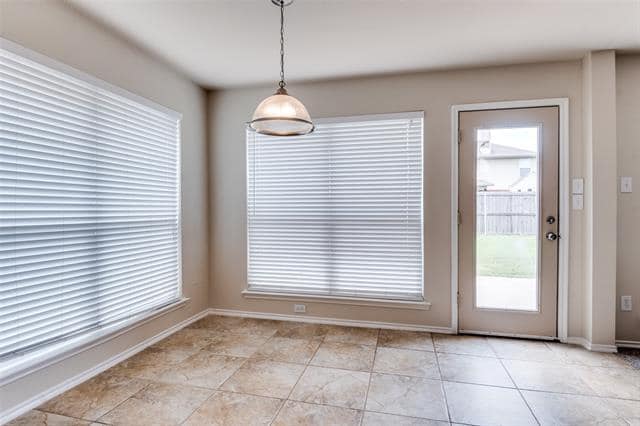 Building Photo - 2600 Spencer Cir