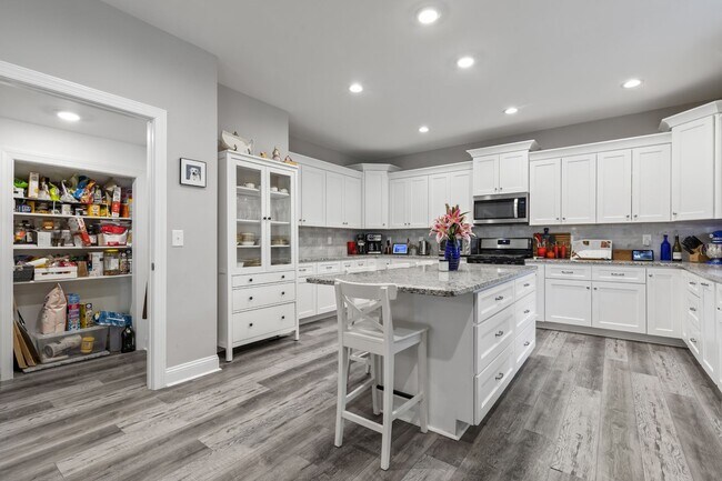 Building Photo - 229 Egret Point Dr