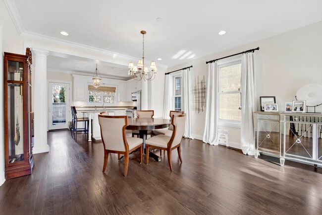 Building Photo - 460 Pennsylvania Ave