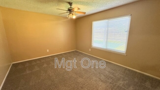 Building Photo - 4259 Redstar Ct