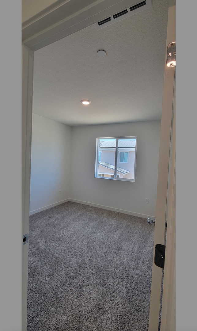 Building Photo - BRAND NEW (Solar) 4/2.5 Roseville!  Please...
