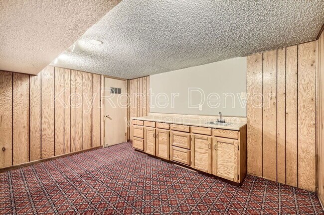 Building Photo - 8410 W 3rd Pl