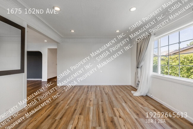Building Photo - 1675 162nd Ave