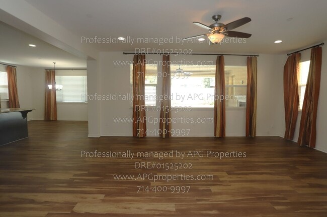 Building Photo - 509 S Trident St