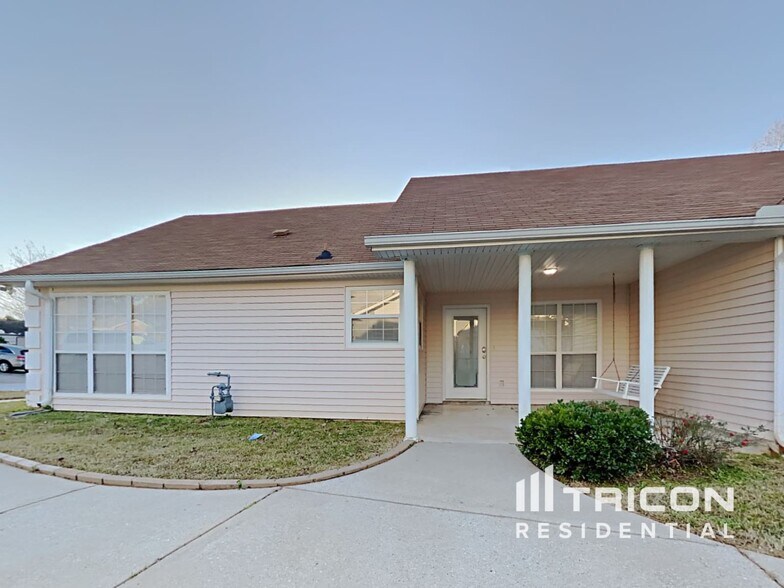 Building Photo - 125 Gingercake Ct