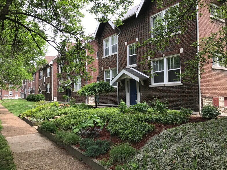 Building Photo - 2130 Maury Ave