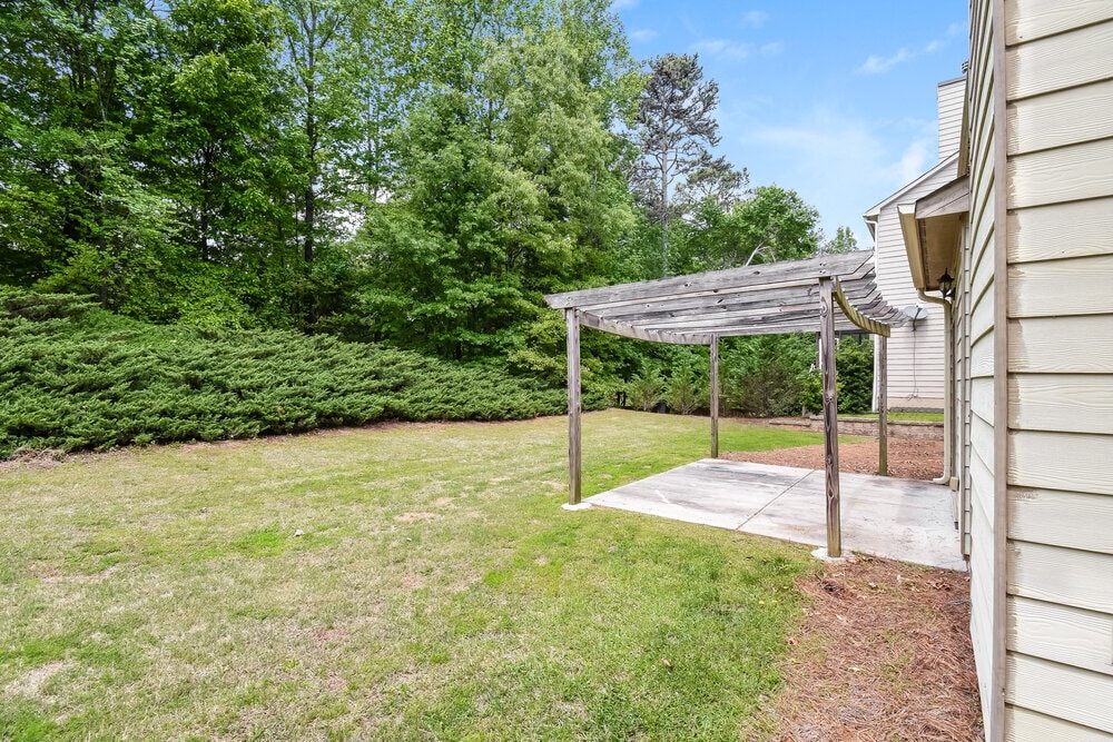 Building Photo - 410 Deepstream Crossing